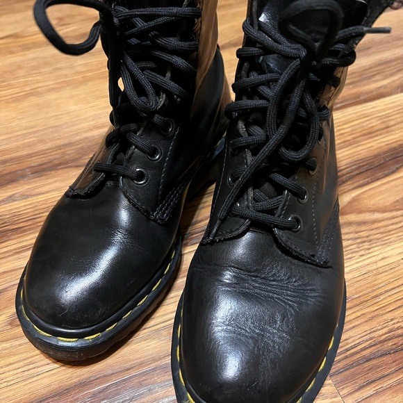 Dr. Martens Shoes - Dr Martens Boots Made in England Vintage 90s Women’s US 6